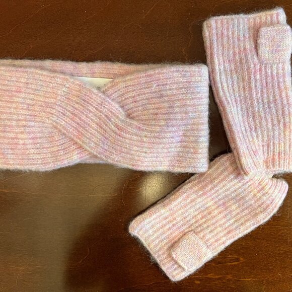 NWT Loft Light Pink Headband & Matching Fingerless Gloves - Picture 1 of 7